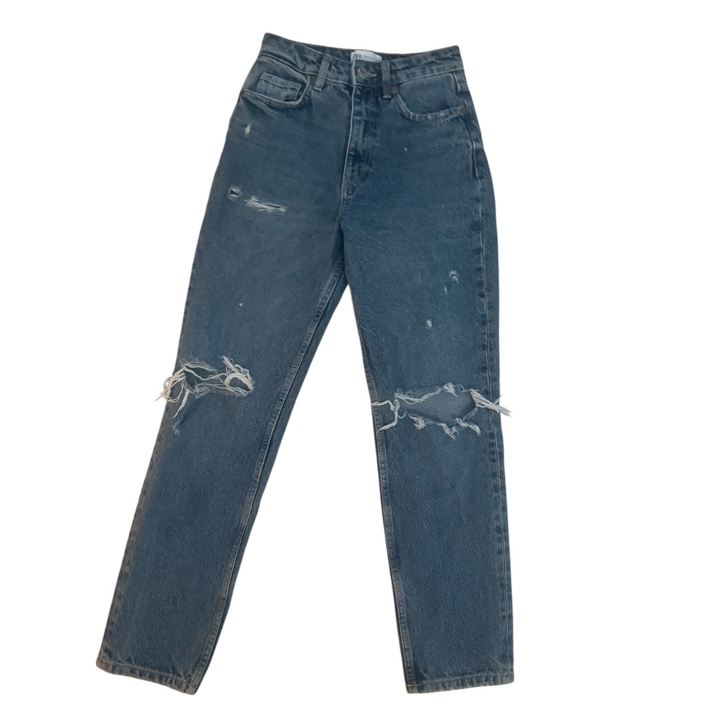 💥HP💥 Zara High Rise Distressed Blue Cotton Mom Jeans size 2